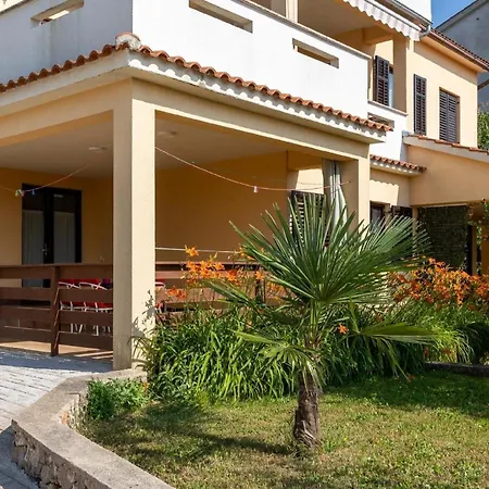 Fuer 2 Personen Ca 30 Qm In Njivice, Kvarner Bucht Krk * ニヴィーチェ