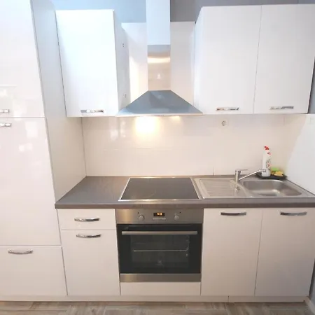 Fuer 2 Personen Ca 30 Qm In Njivice, Kvarner Bucht Krk Njivice